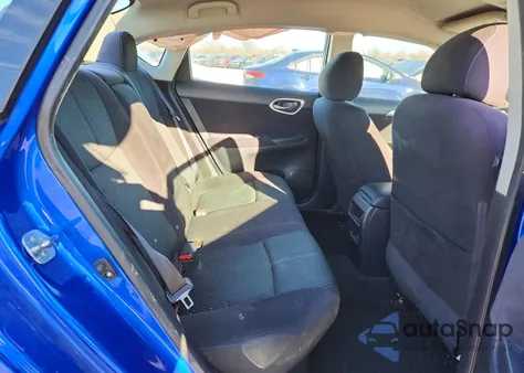 2015 Nissan Sentra S z USA, uszkodzony, nr VIN 3N1AB7AP8FY237923